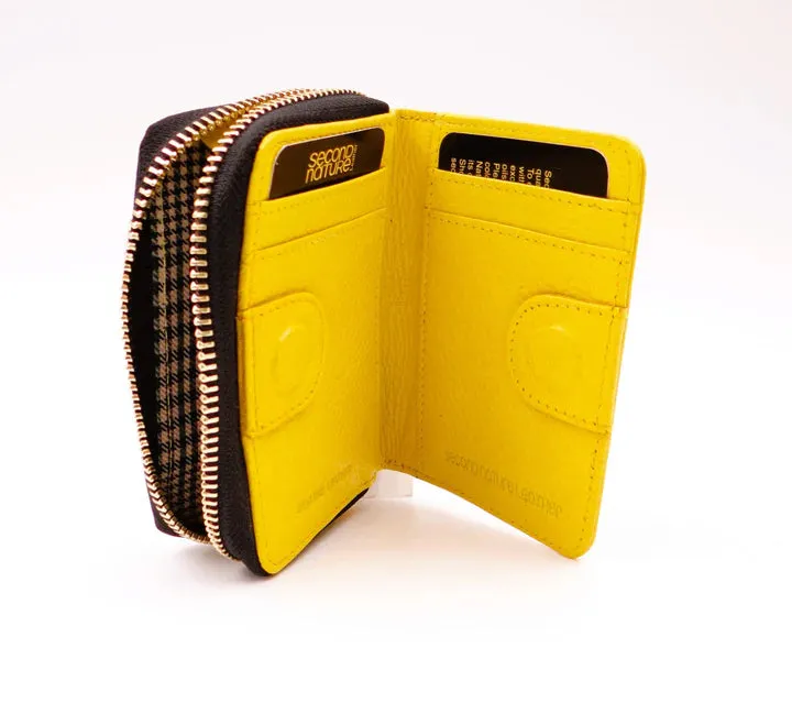Second Nature Leather Medium Coin & Card Wallet C011